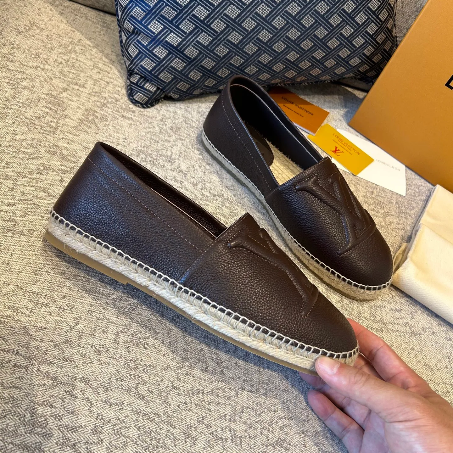 [L Family] Top P: 720💰-Size: 39-44 (customized at 38.45.46) L Family Freesstyle Men's Fisherman Shoes. 2026 Overseas🎆🎆[Spring and Summer New Style: Lv Fisherman Shoes] Material: calf suede, cowhide𥚃, rubber injection process, hemp rope with rubber outsole.